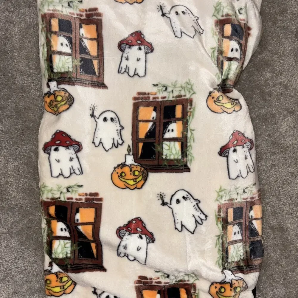 Rachael Roy Halloween Ghost Mushroom Pumpkin Plush Throw Blanket 60x70 NEW
